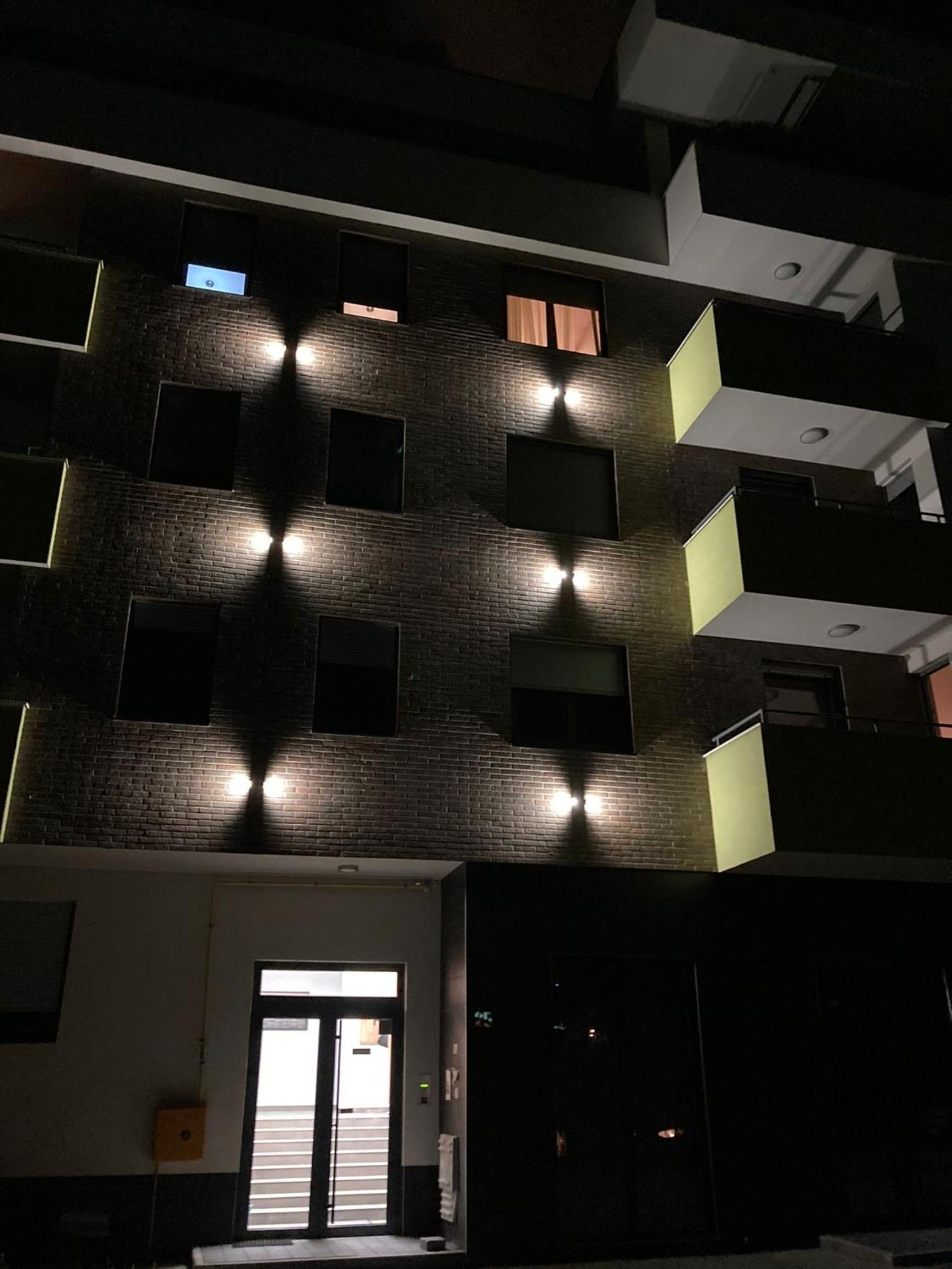10 Lux Lägenhet Novi Sad